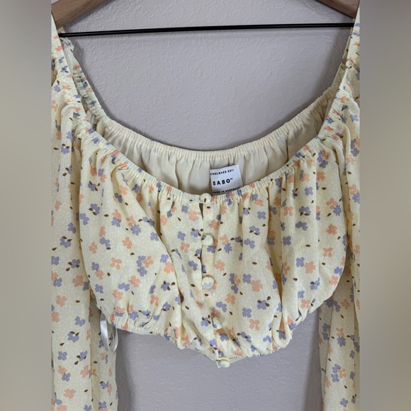 Sabo Skirt Cayenne Long Sleeve Yellow Floral Top size Medium NEW $58 - Picture 8 of 13